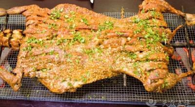 烤全羊